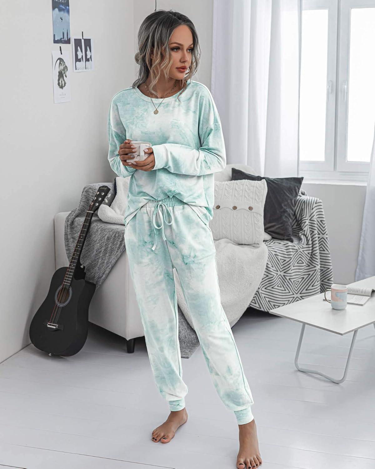 imagePRETTYGARDEN Womens Two Piece Loungewear Fall Casual Long Sleeve Tops Jogger Pants Pajama Sets Matching Outfits ClothingGreen