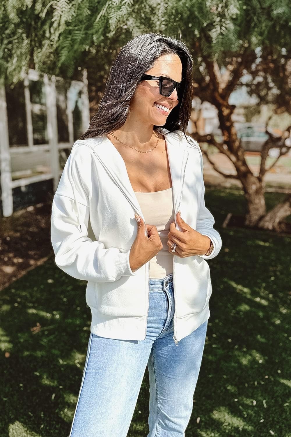 image:imagePRETTYGARDEN Womens 2026 Spring Zip Up Y2K Hoodies Casual Long Sleeve Sweatshirts Fall Winter Track Jackets with PocketsWhite