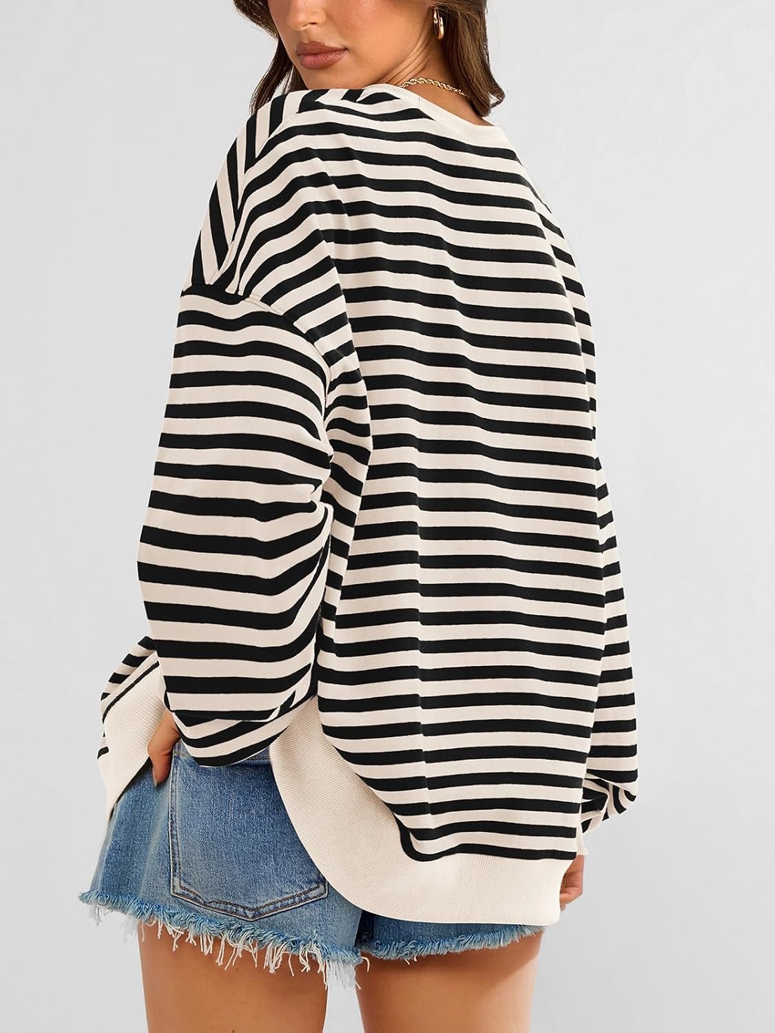 image:imagePRETTYGARDEN Womens Striped Oversized Sweatshirt Lightweight Fall Clothes Stitching Crew Neck Sweatshirts Women Long Sleeve Casual Loose Pullover Top Color Block Y2K Outfits Fashion ClothingBeige Black
