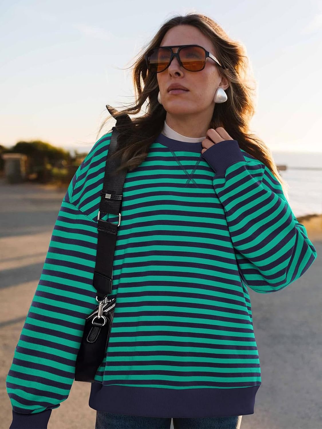 image:imagePRETTYGARDEN Womens Striped Oversized Sweatshirt Lightweight Fall Clothes Stitching Crew Neck Sweatshirts Women Long Sleeve Casual Loose Pullover Top Color Block Y2K Outfits Fashion ClothingRoyal Blue Green