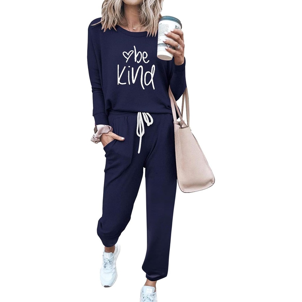 image:imagePRETTYGARDEN Travel Outfit Women 2 Piece Lounge SetsPatternednavy