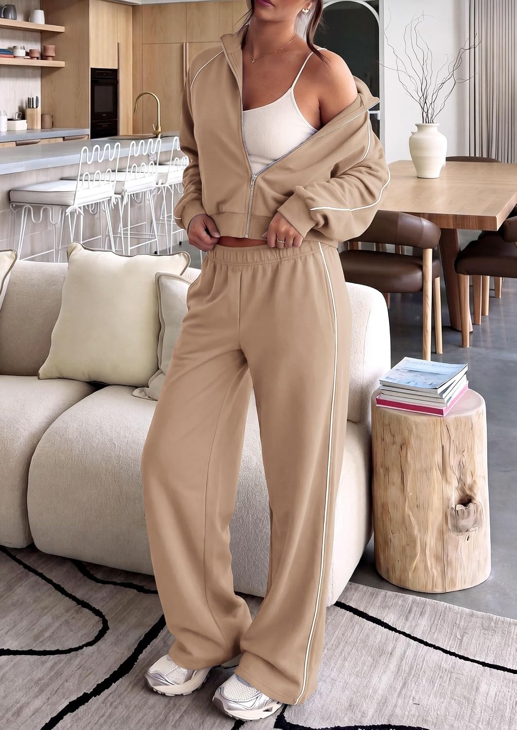 image:imagePRETTYGARDEN Womens 2 Piece Sweat Set Casual Fall OutfitsKhaki