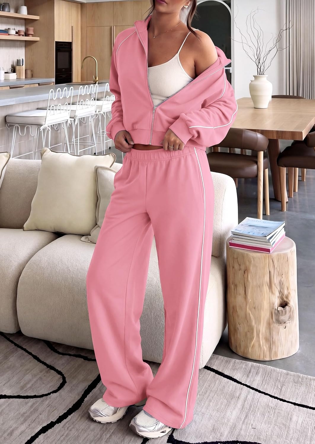 image:imagePRETTYGARDEN Womens 2 Piece Sweat Set Casual Fall OutfitsPink