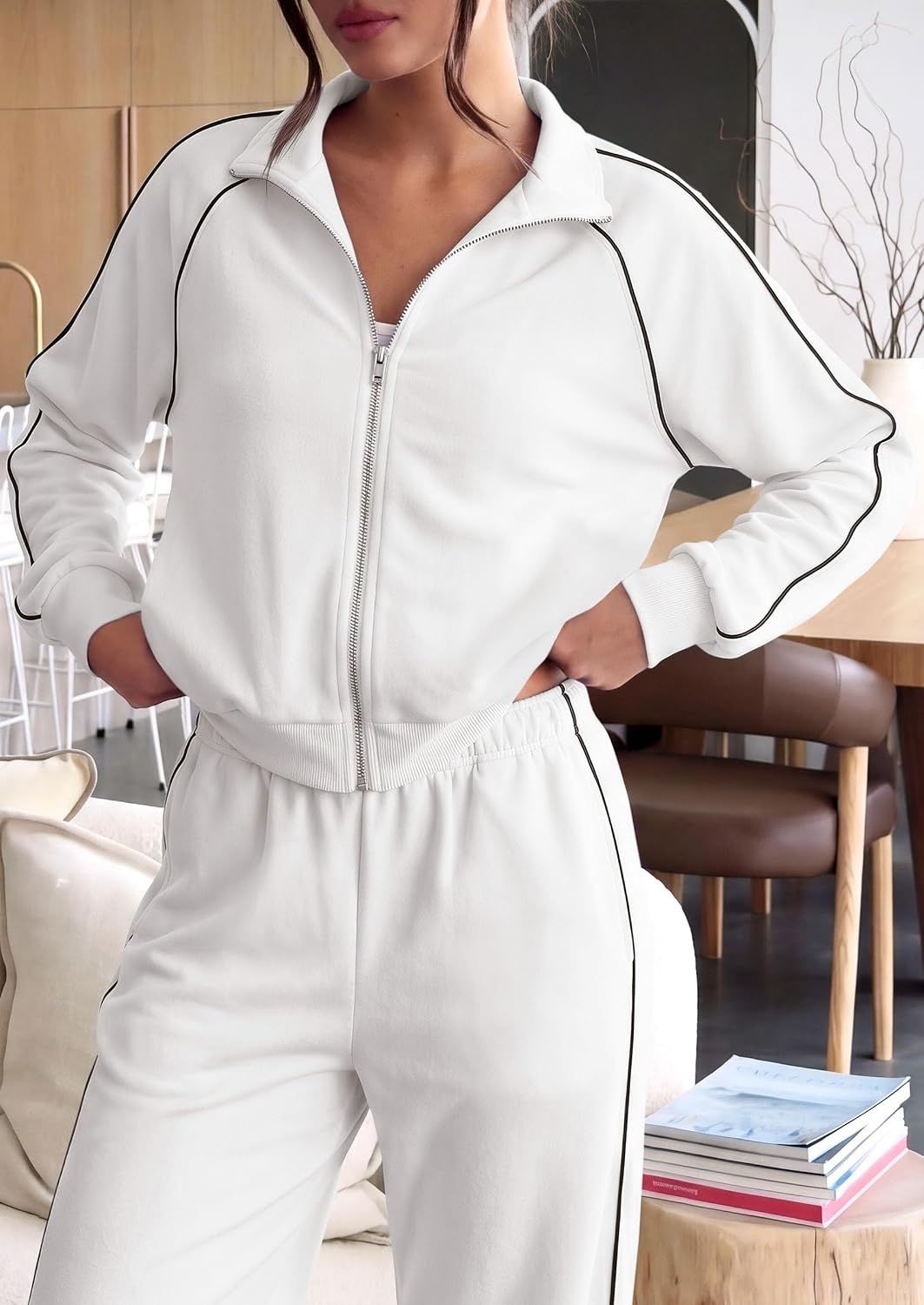 image:imagePRETTYGARDEN Womens 2 Piece Sweat Set Casual Fall OutfitsWhite