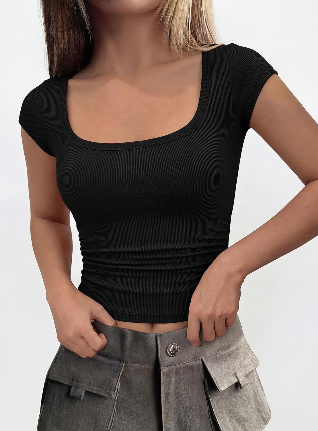 image:imagePRETTYGARDEN Short Sleeve Tops for Women Slim Fit T ShirtsBlack