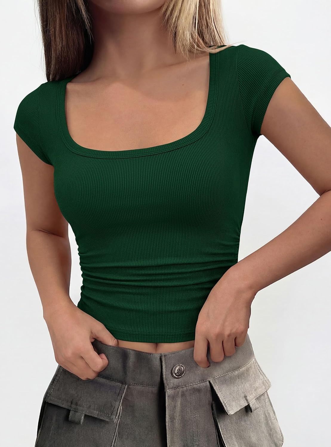image:imagePRETTYGARDEN Short Sleeve Tops for Women Slim Fit T ShirtsDark Green