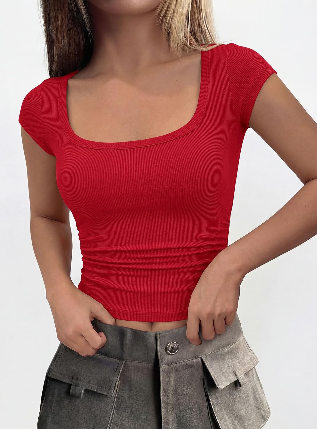 image:imagePRETTYGARDEN Short Sleeve Tops for Women Slim Fit T ShirtsRed