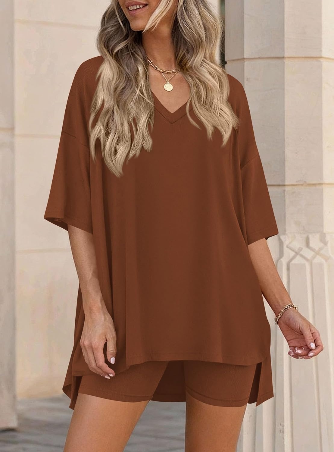 image:imagePRETTYGARDEN Womens 2 Piece Outfit Lounge Short SetsBrown