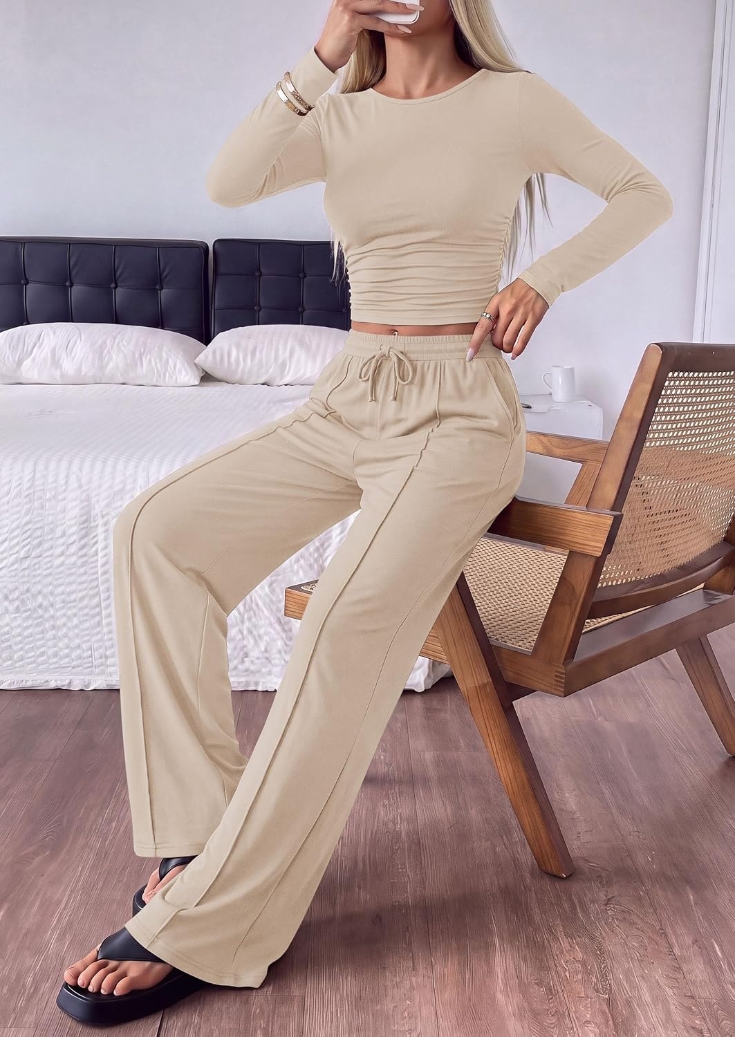image:imagePRETTYGARDEN Womens Matching Lounge Sets 2 Piece OutfitsApricot