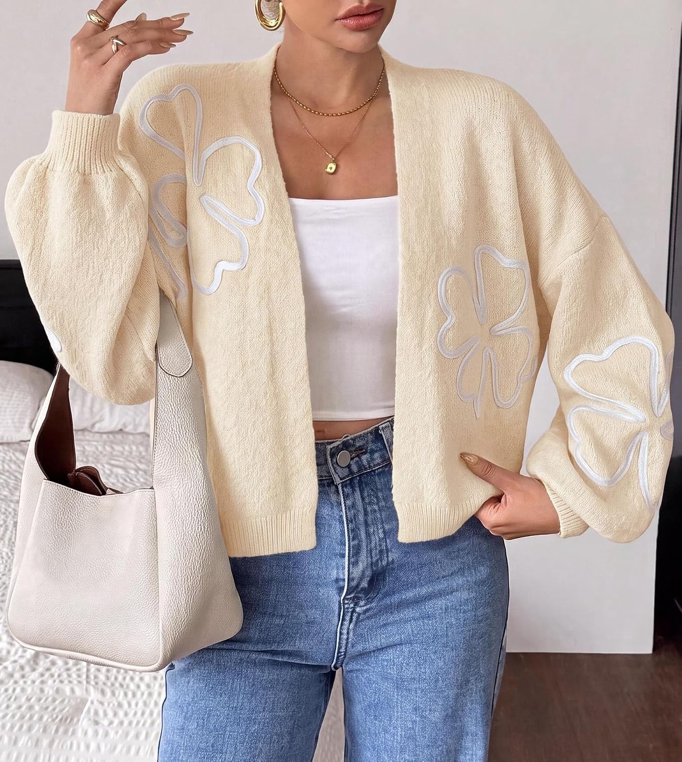 image:imagePRETTYGARDEN Womens Floral Oversized Cardigan Sweaters Trendy Fall OutfitsBeige