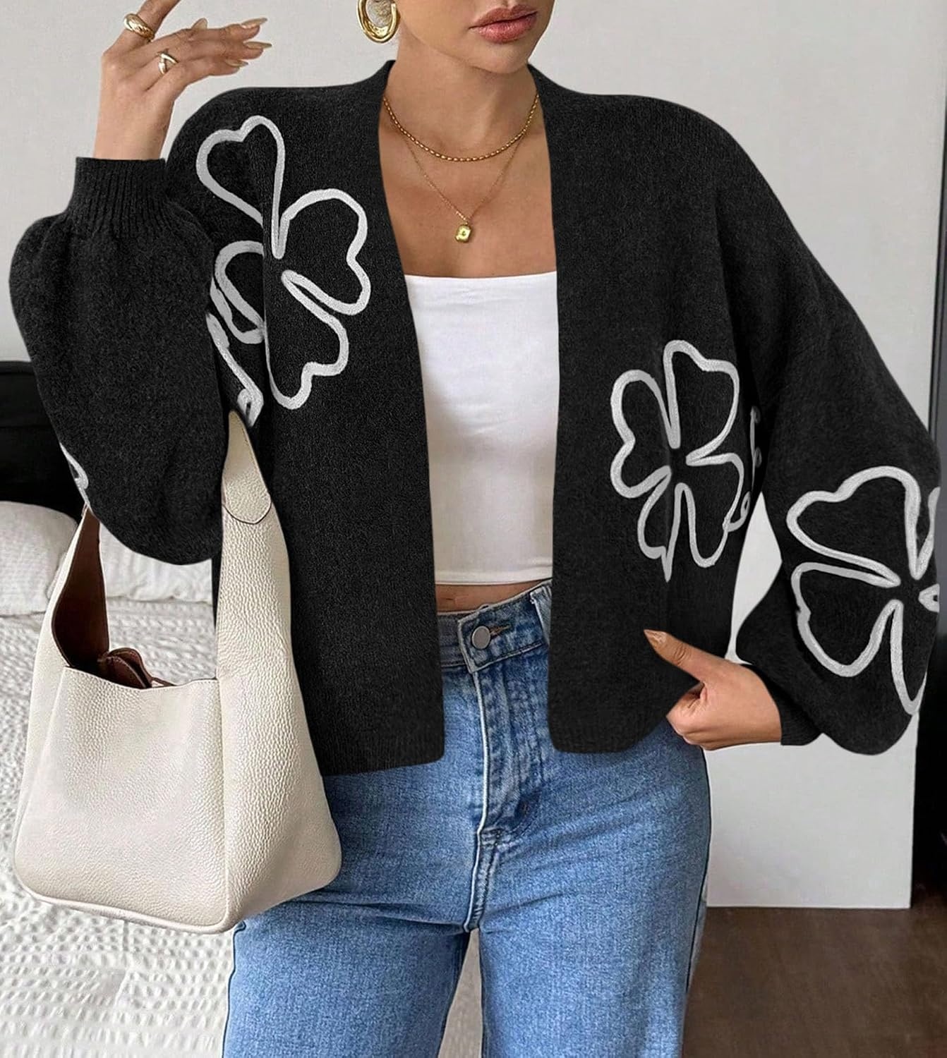 image:imagePRETTYGARDEN Womens Floral Oversized Cardigan Sweaters Trendy Fall OutfitsBlack