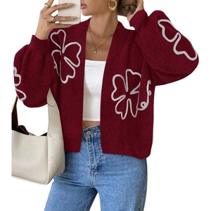 PRETTYGARDEN Women’s Floral Oversized Cardigan Sweaters Trendy Fall Outfits(Burgundy)