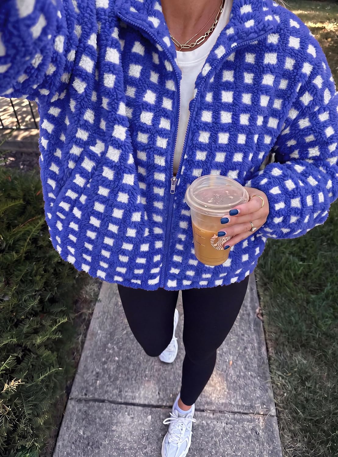 image:imagePRETTYGARDEN Womens Gingham Sherpa Fleece Jacket Plaid Cropped Teddy CoatPlaid Blue White