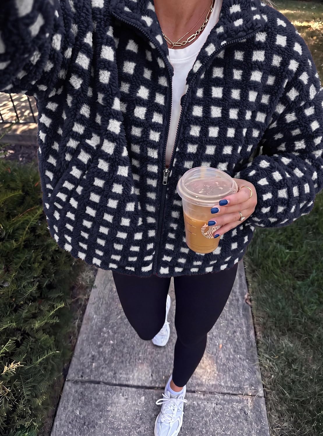 image:imagePRETTYGARDEN Womens Gingham Sherpa Fleece Jacket Plaid Cropped Teddy CoatPlaid Navy White