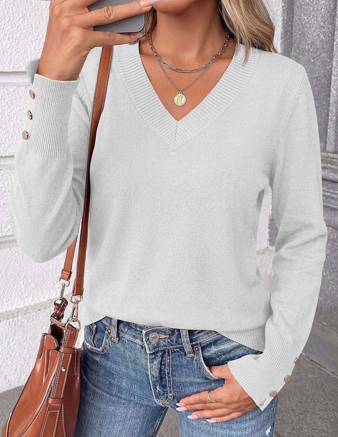 image:imagePRETTYGARDEN Fall Sweaters for Women V Neck Lightweight Pullover TopWhite