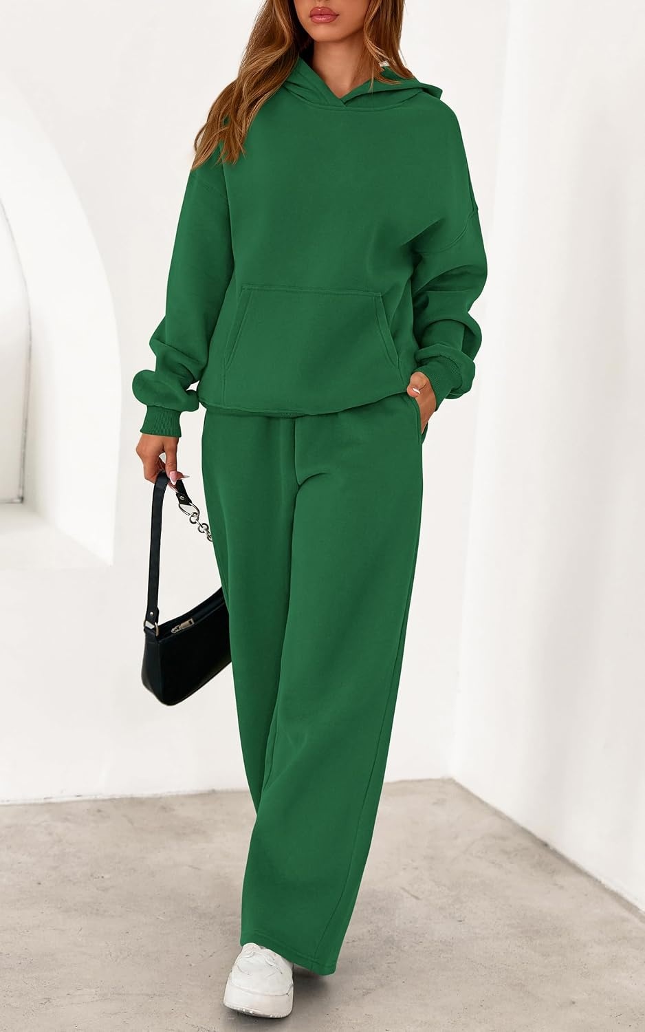 image:imagePRETTYGARDEN Womens Sweatsuits 2 Piece Outfit Fall Matching Lounge SetsGreen